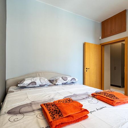 Downtown Apartment Eymi Sofia Luaran gambar