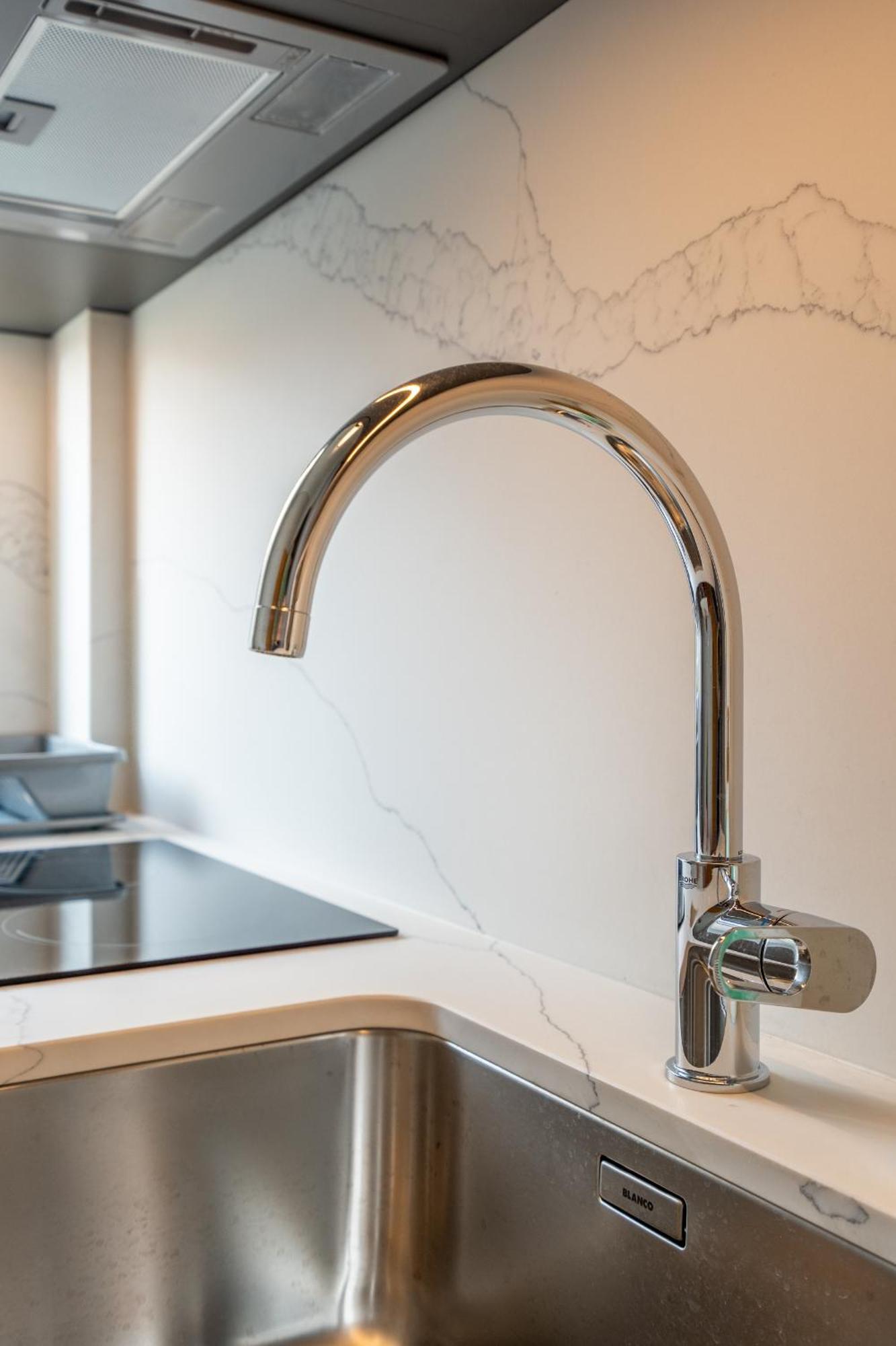 Downtown Apartment Eymi Sofia Luaran gambar