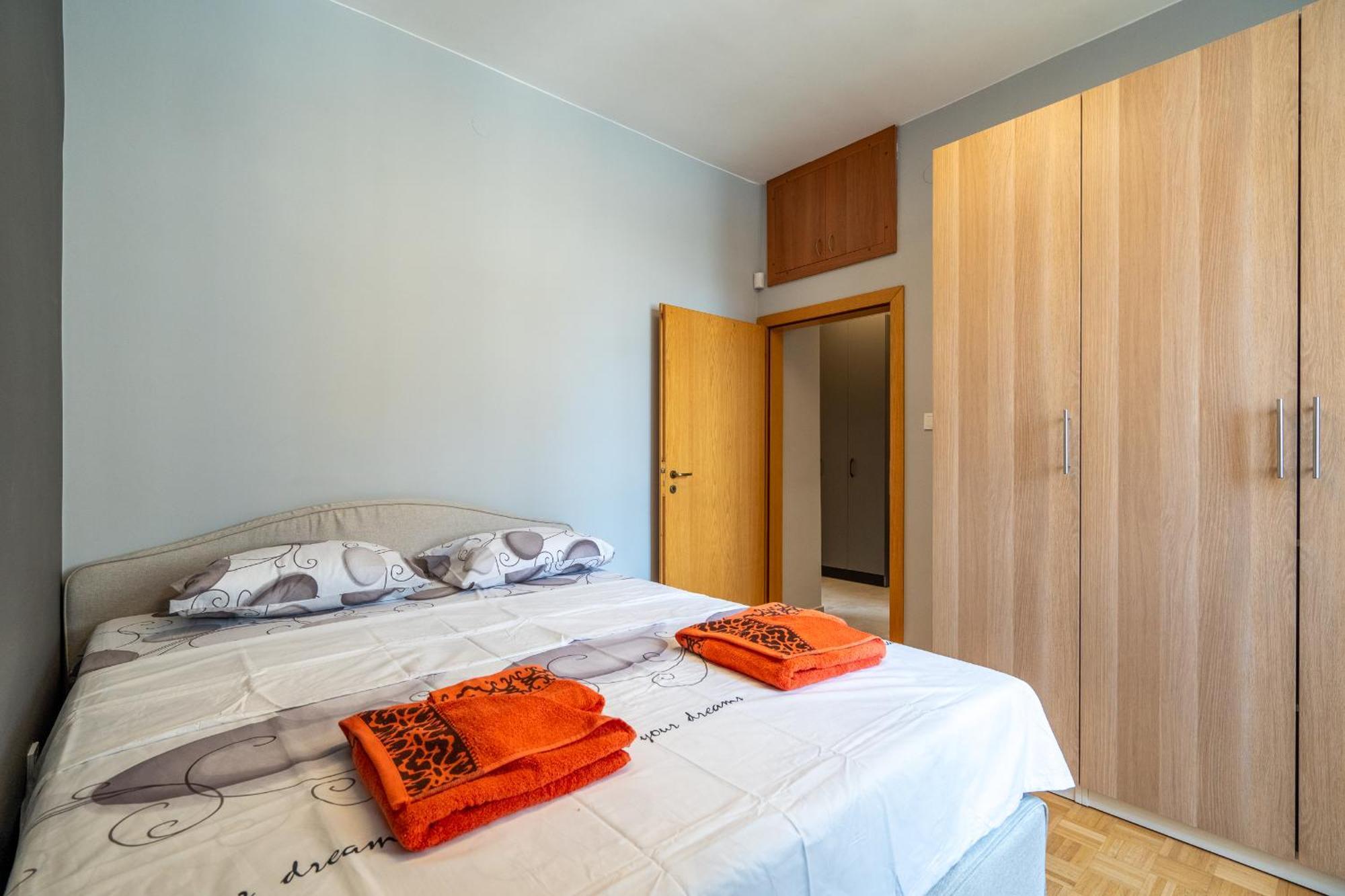 Downtown Apartment Eymi Sofia Luaran gambar