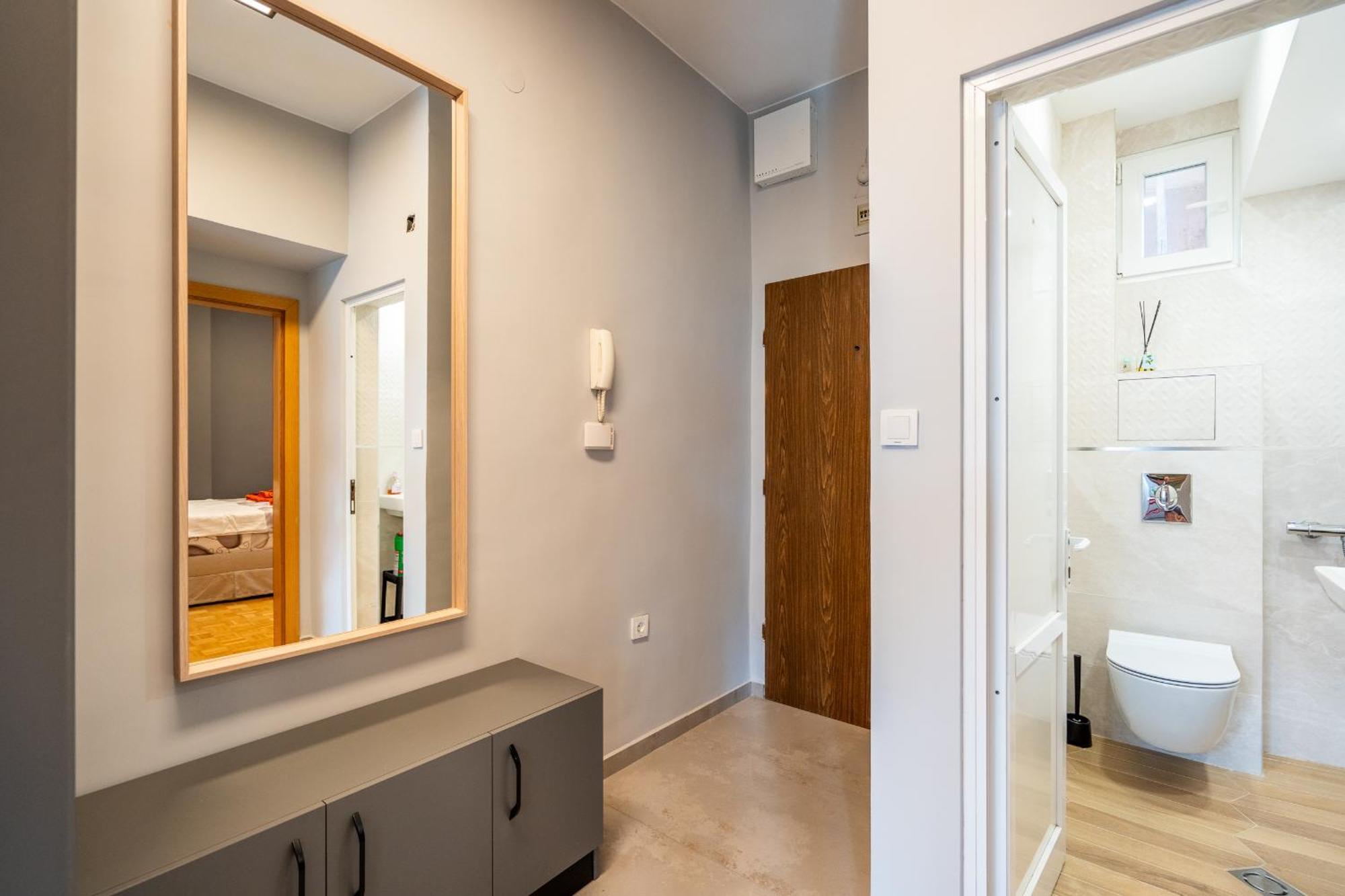 Downtown Apartment Eymi Sofia Luaran gambar