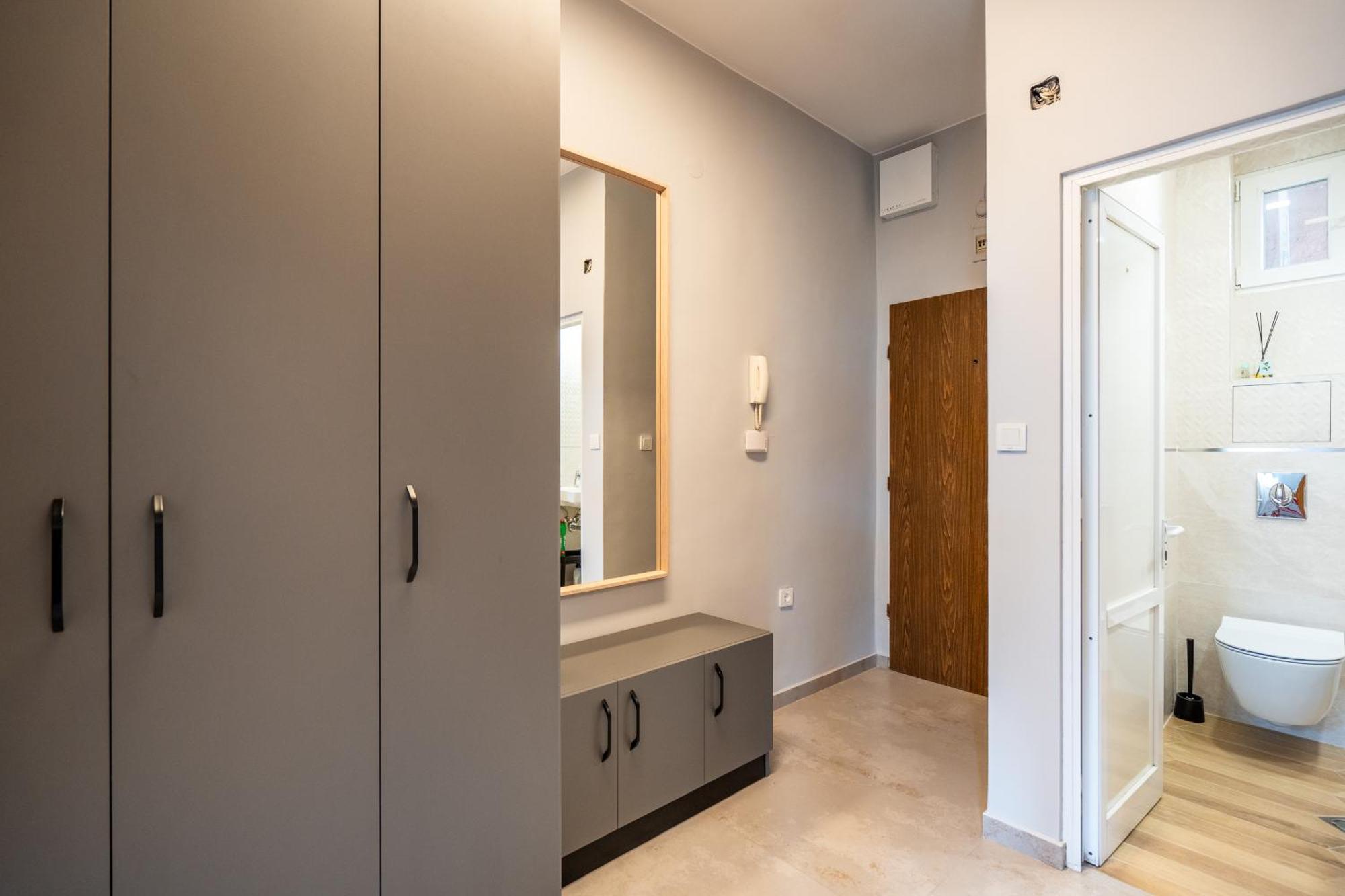 Downtown Apartment Eymi Sofia Luaran gambar