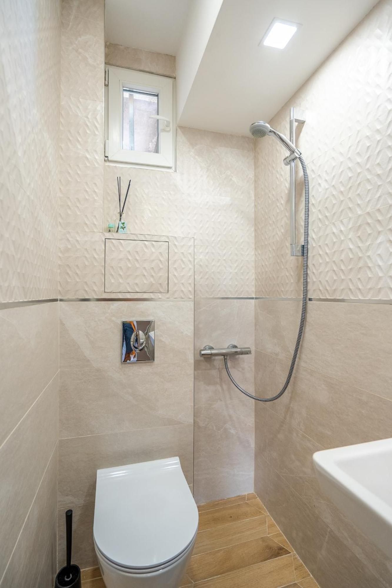 Downtown Apartment Eymi Sofia Luaran gambar