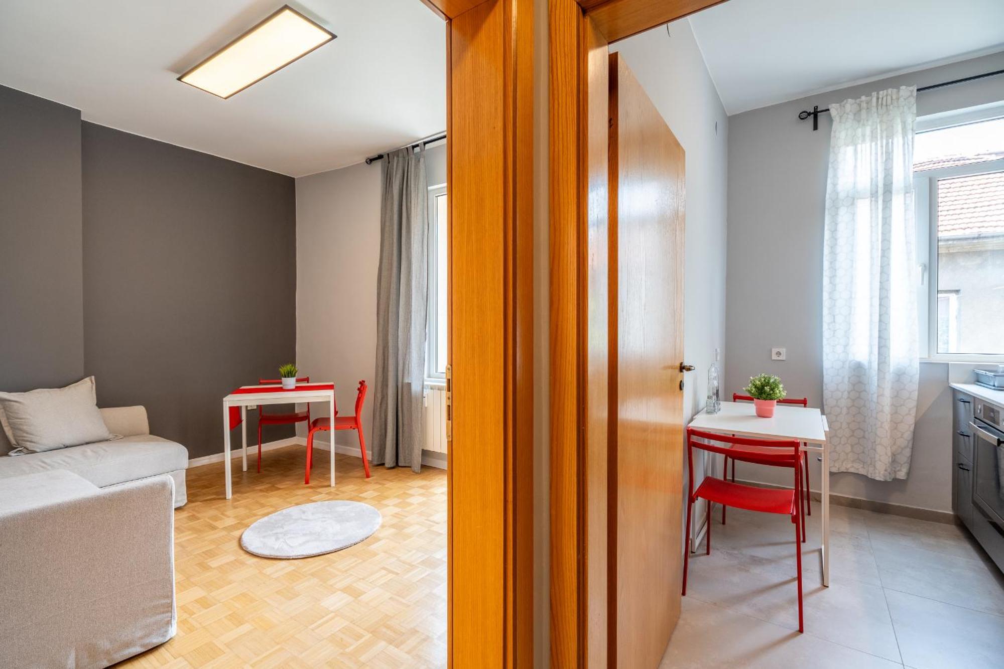 Downtown Apartment Eymi Sofia Luaran gambar